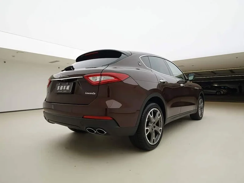 Maserati Levante — фото 6