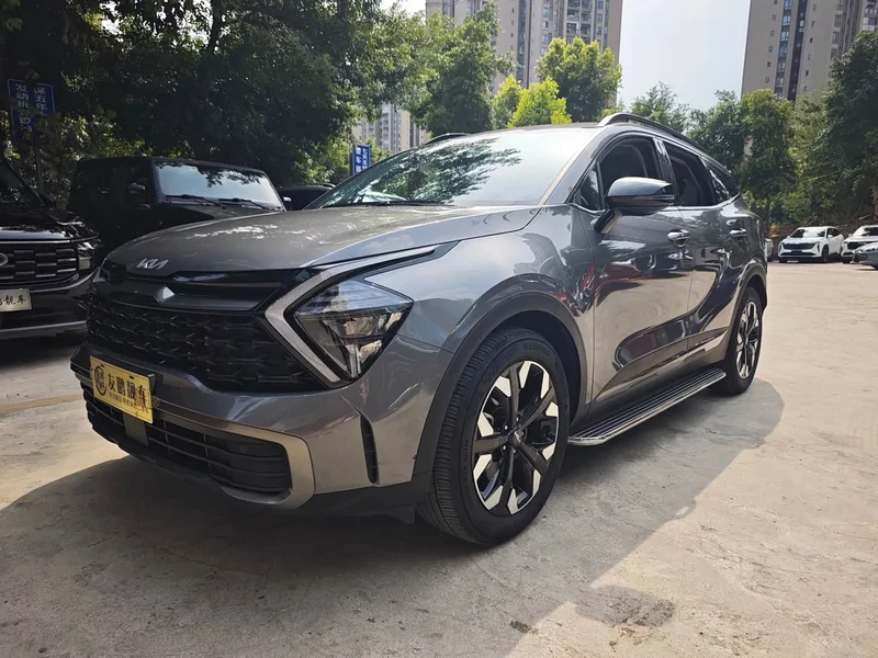 Kia Sportage — фото 1