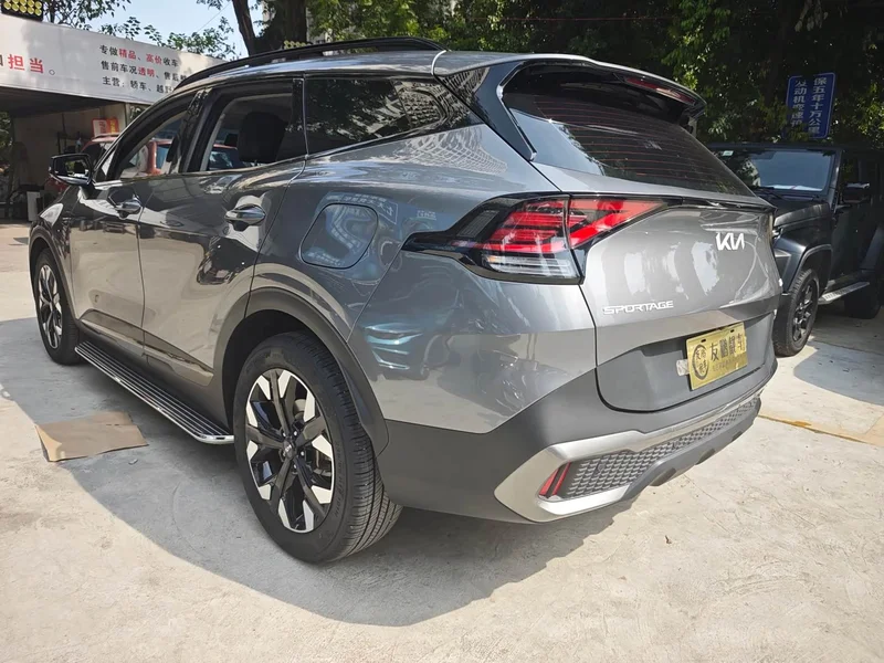 Kia Sportage — фото 17