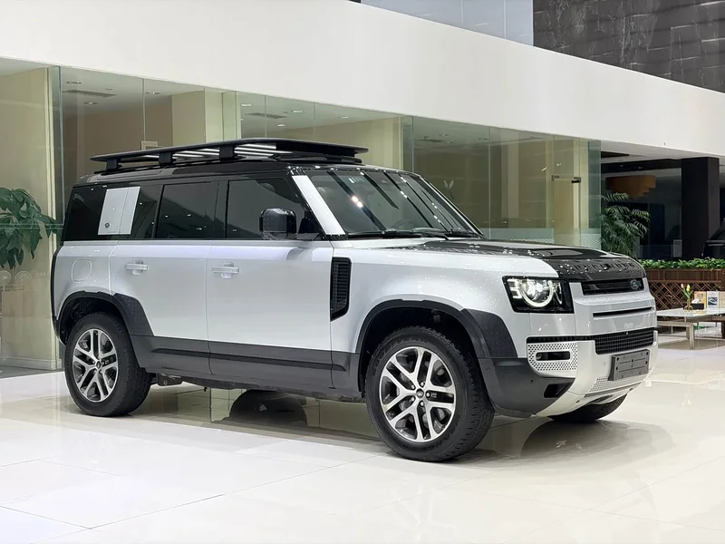 Land Rover Defender — фото 13