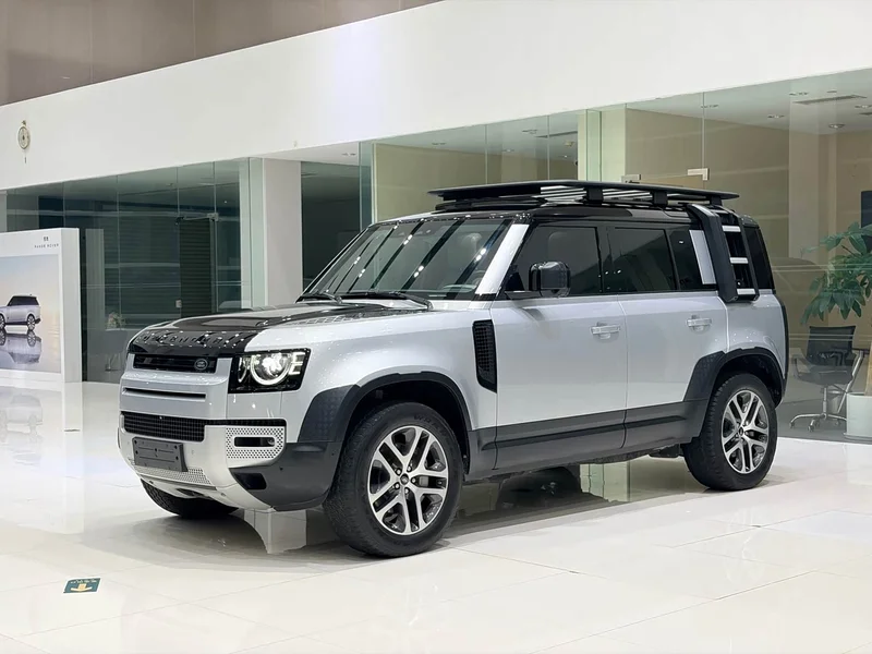Land Rover Defender — фото 16
