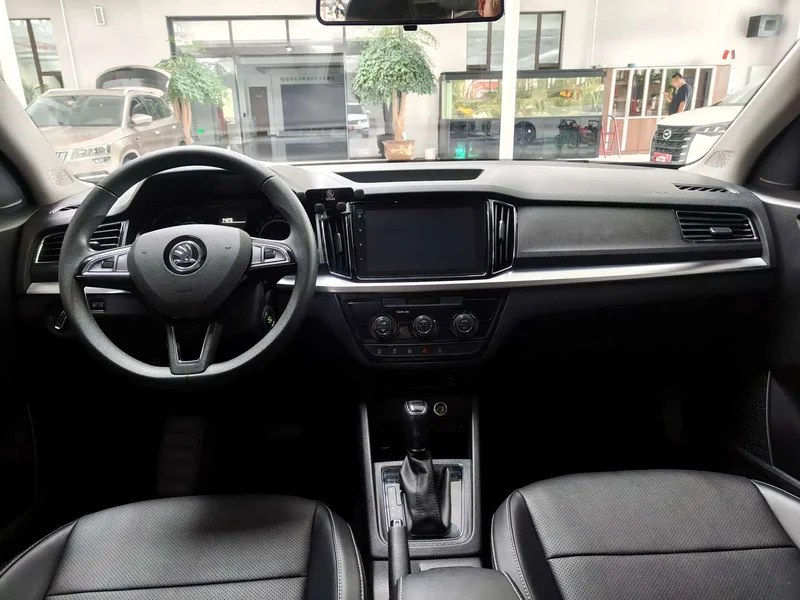 Skoda Kamiq — фото 10