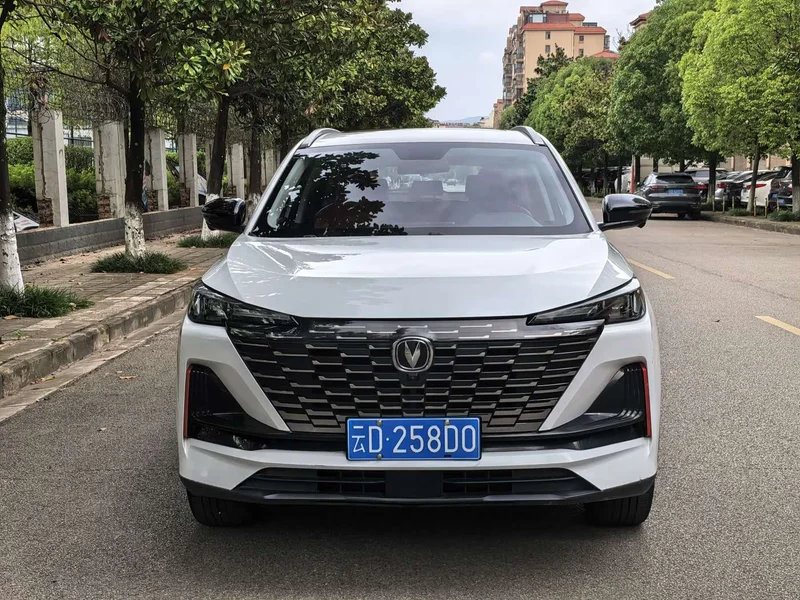 Changan CS55PLUS — фото 2