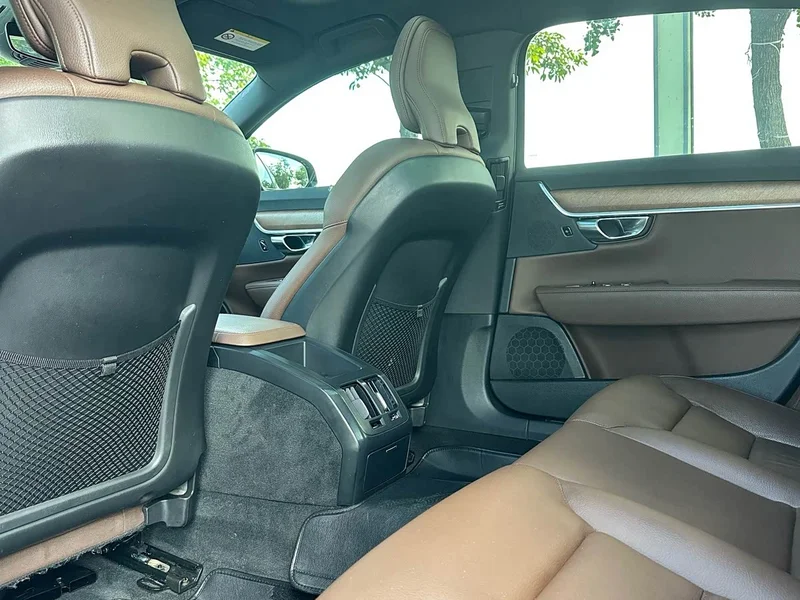 Volvo S90 — фото 12