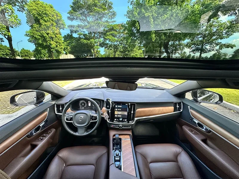 Volvo S90 — фото 16