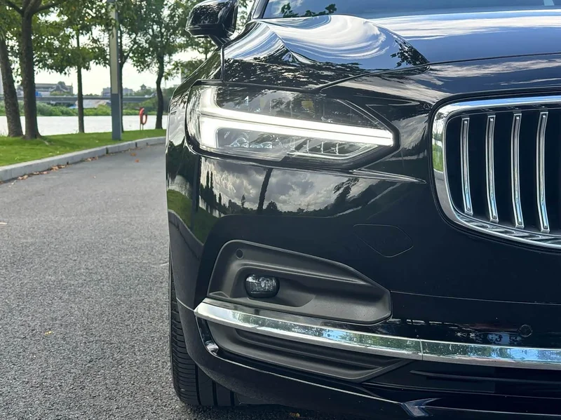 Volvo S90 — фото 4