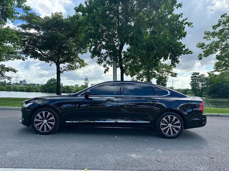 Volvo S90 — фото 5