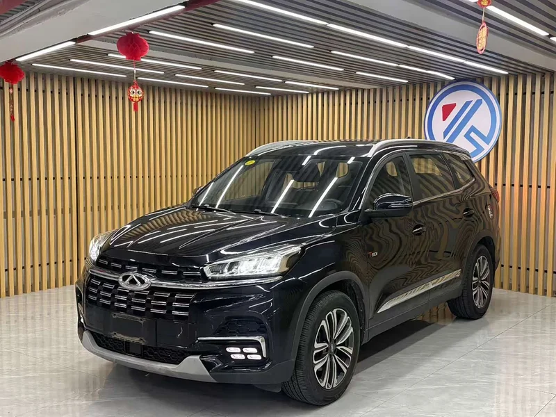 Chery Tiggo 8 — фото 1