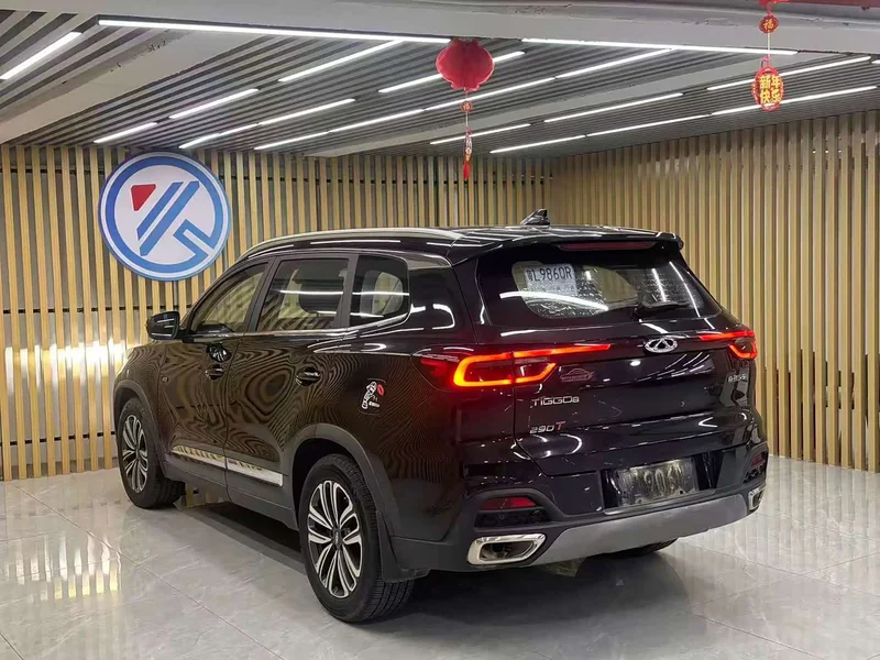 Chery Tiggo 8 — фото 7
