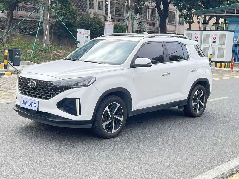 Hyundai ix35 — фото 1