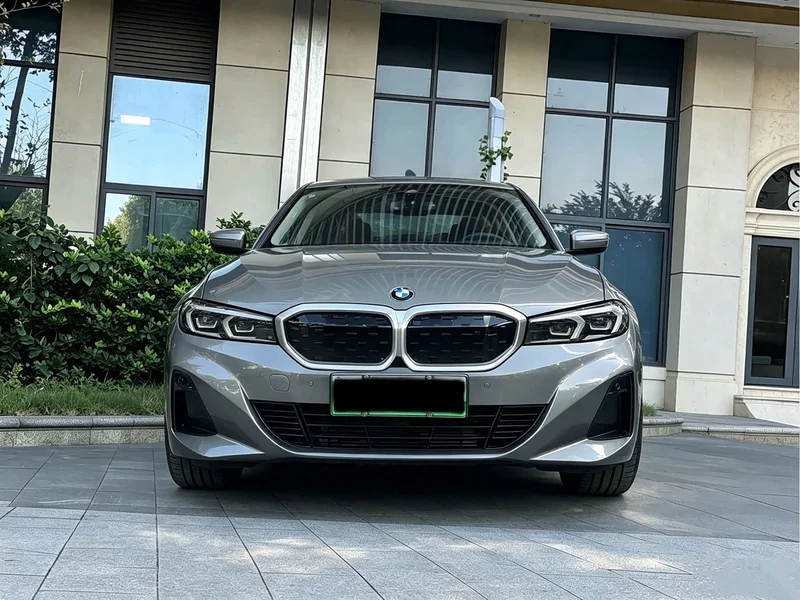 BMW i3 — фото 2