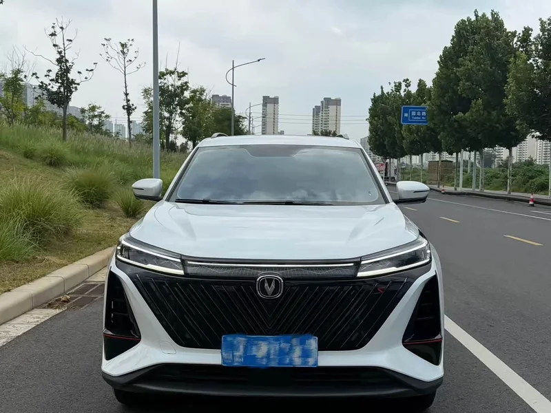 Changan CS75PLUS — фото 2