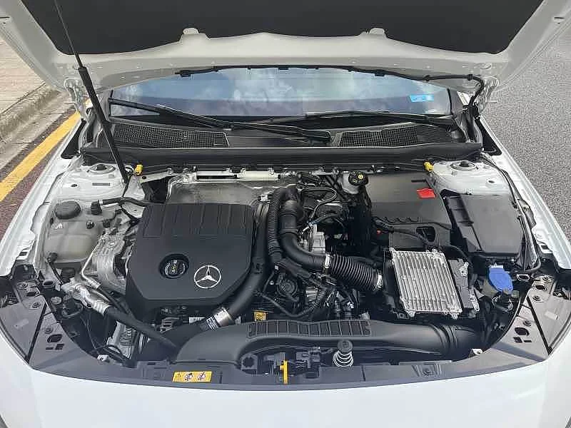 Mercedes-Benz A-Class — фото 16