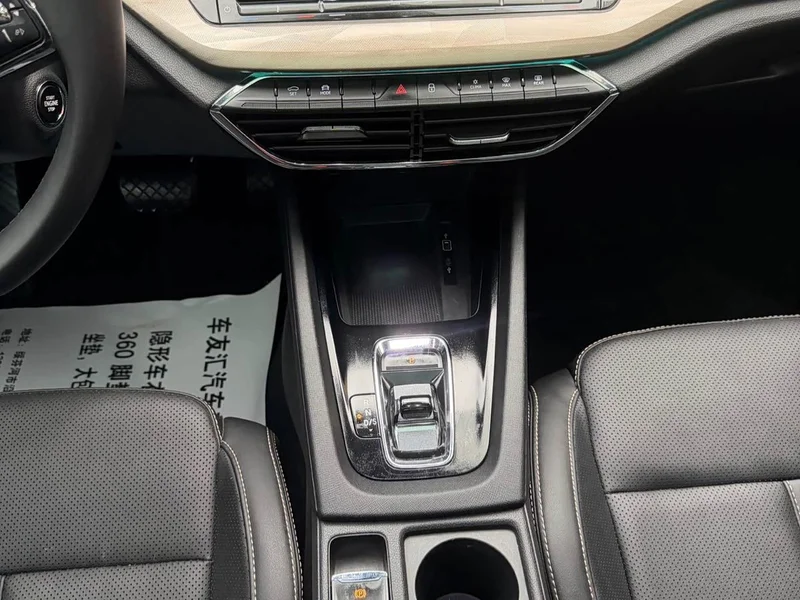 Volkswagen Octavia — фото 20