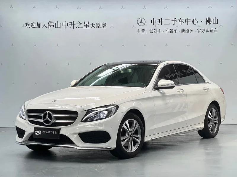 Mercedes-Benz C-Class — фото 1