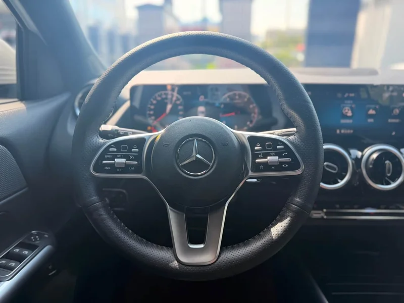 Mercedes-Benz GLA — фото 18