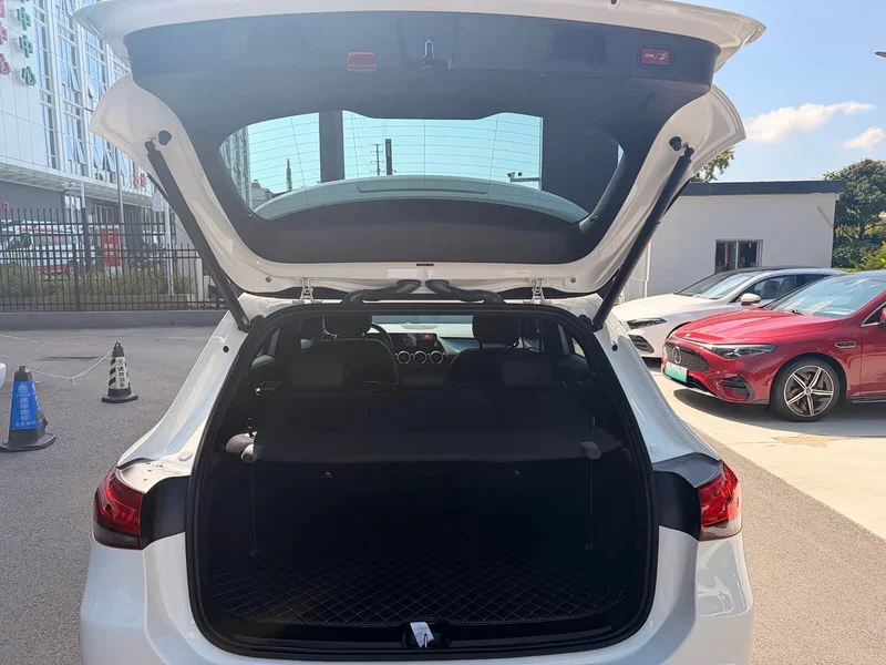 Mercedes-Benz GLA — фото 19