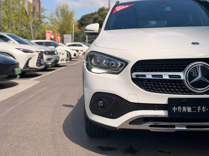 Mercedes-Benz GLA — фото 4