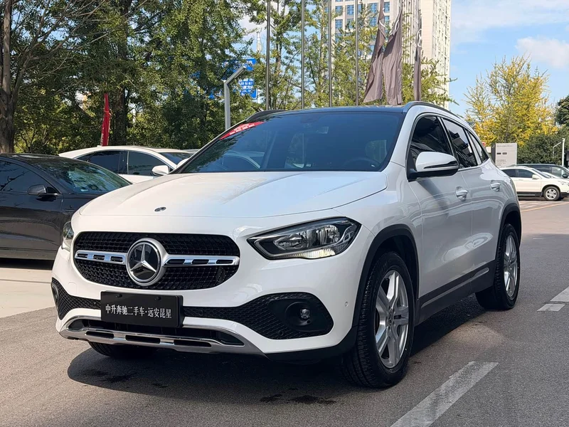 Mercedes-Benz GLA — фото 5