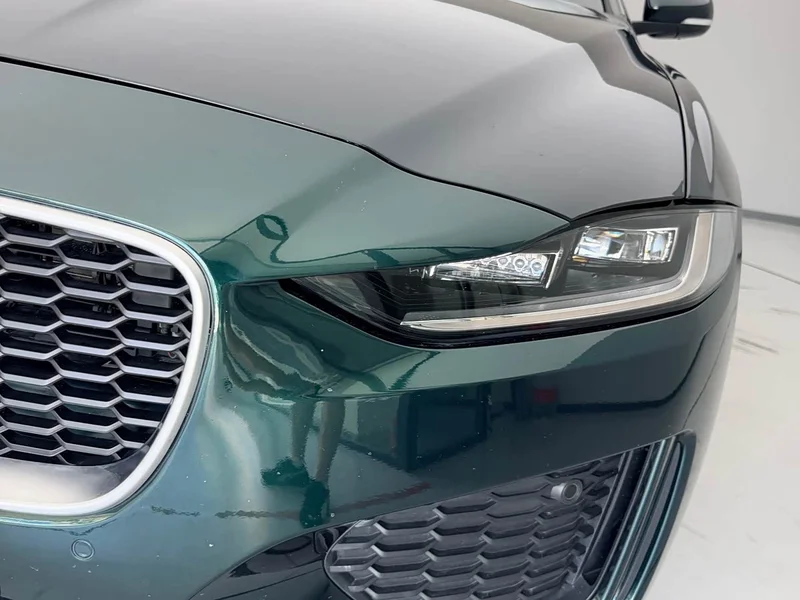 Jaguar XEL — фото 10