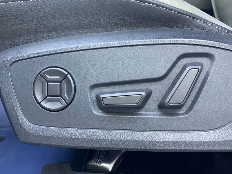 Audi Q3 — фото 20