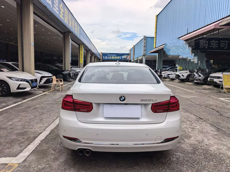 BMW 3-Series — фото 12