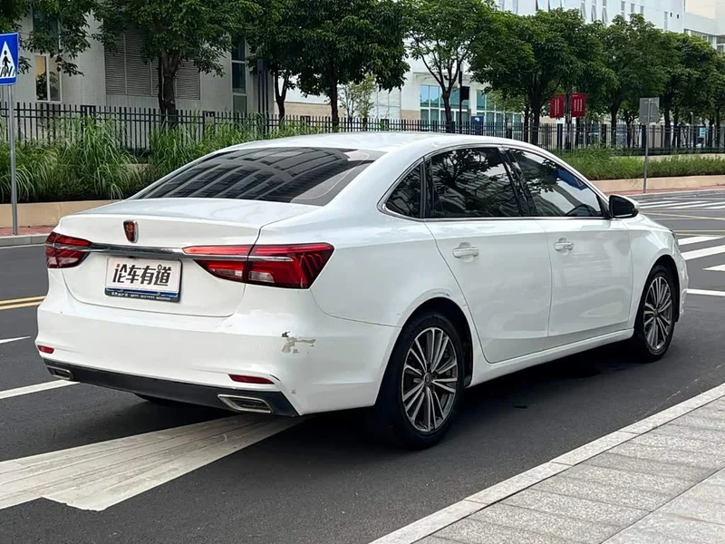Roewe i6 Classic — фото 2