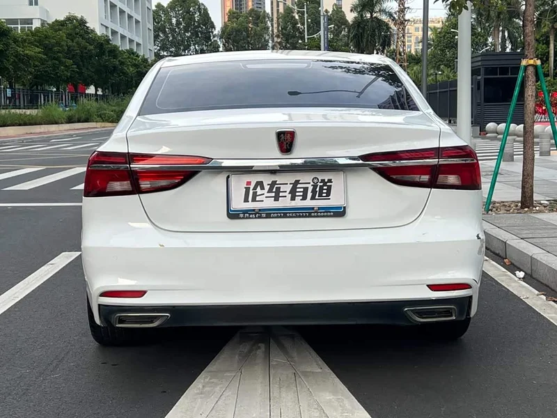 Roewe i6 Classic — фото 24