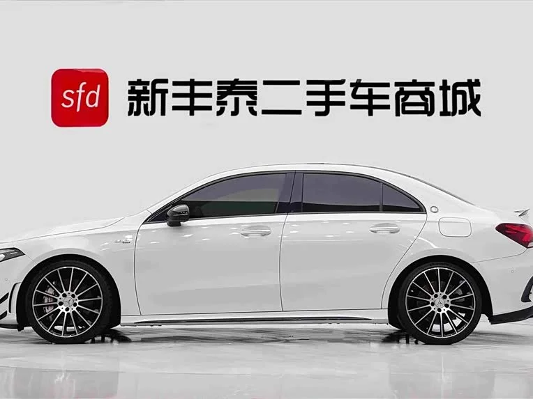 Mercedes-Benz A-Class AMG — фото 4