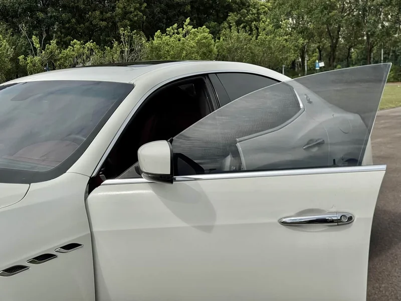 Maserati Ghibli — фото 12