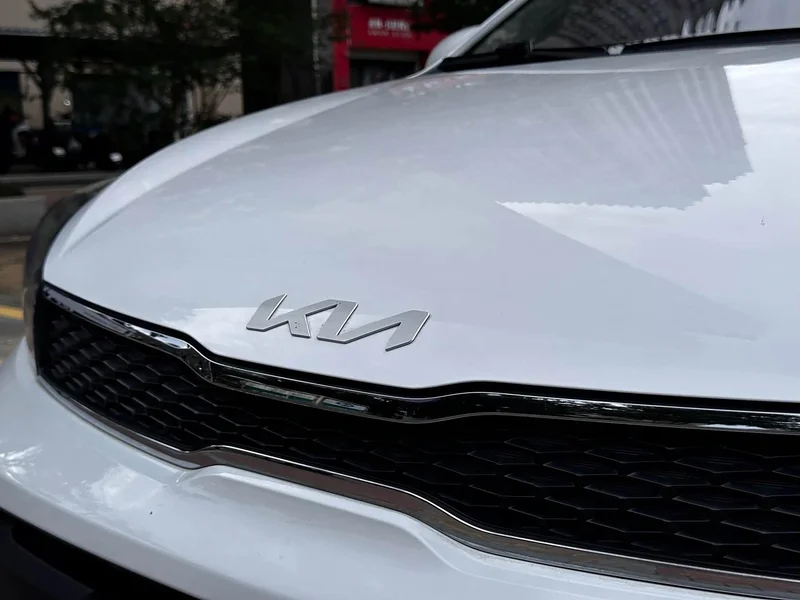 Kia Rio — фото 13