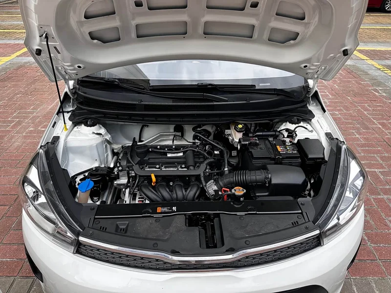 Kia Rio — фото 30