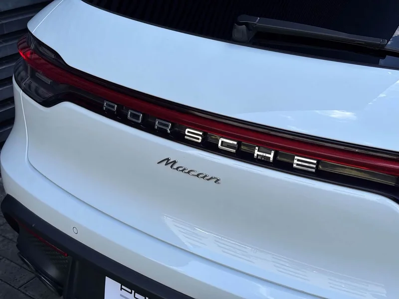 Porsche Macan — фото 11