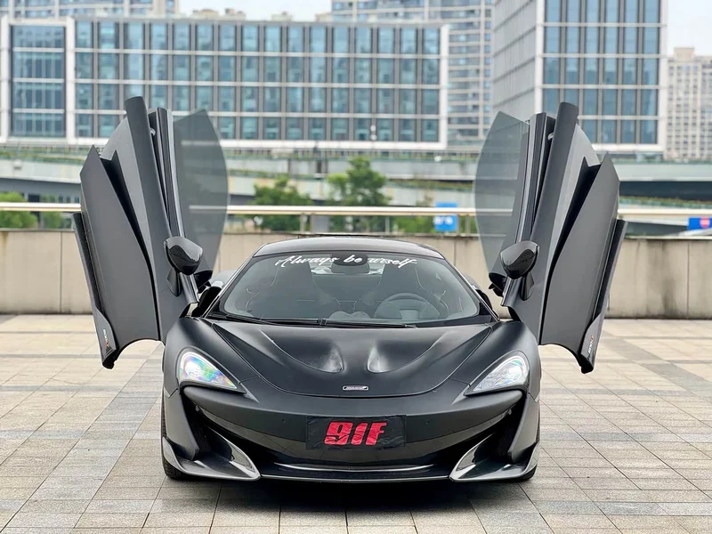 McLaren 600LT — фото 3