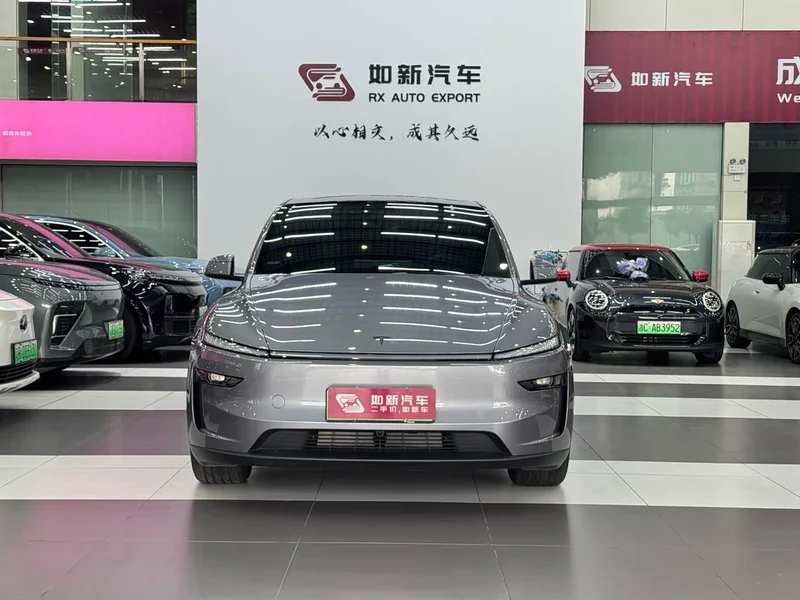 Tesla Model Y — фото 2