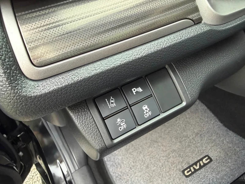 Honda Civic — фото 13