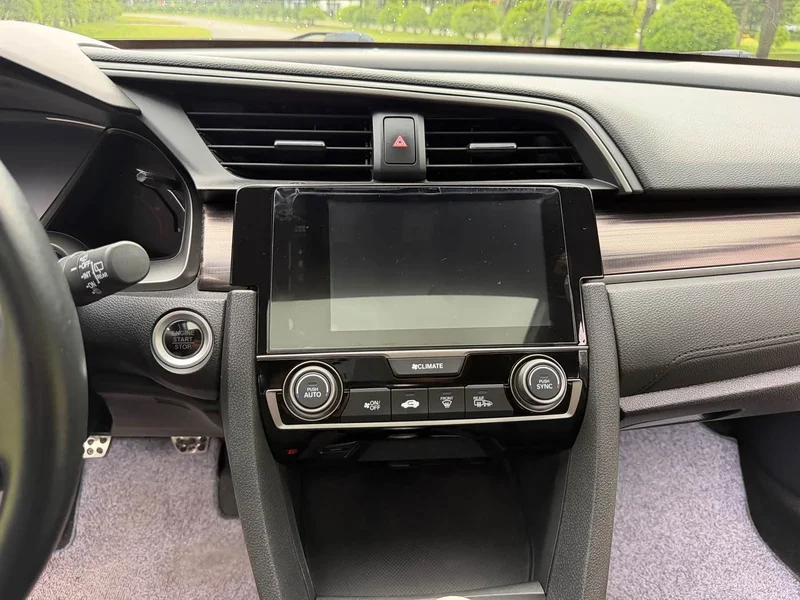 Honda Civic — фото 19