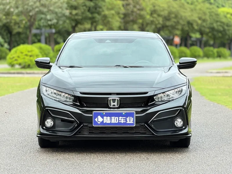 Honda Civic — фото 2