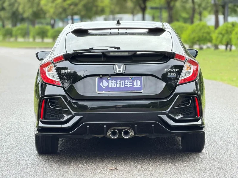 Honda Civic — фото 5