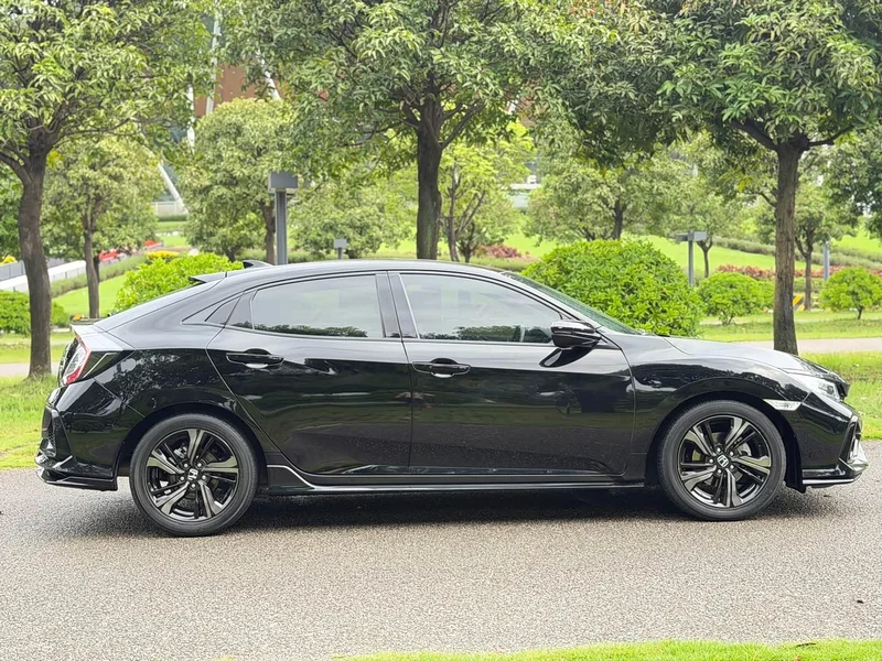 Honda Civic — фото 9
