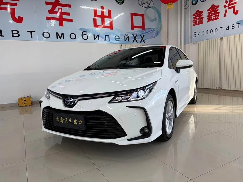 Toyota Corolla — фото 1