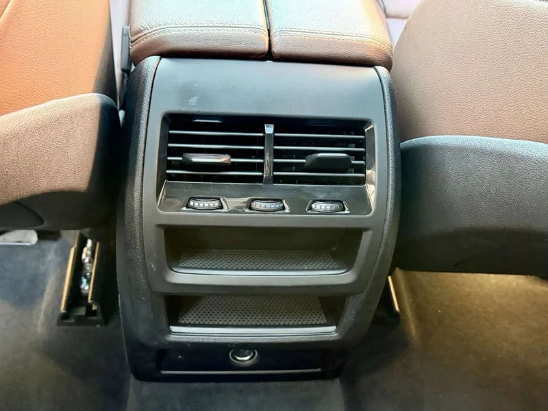 BMW X5 — фото 13