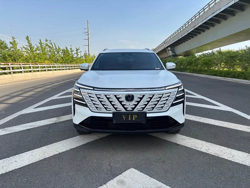 Changan CS75PLUS — фото 2