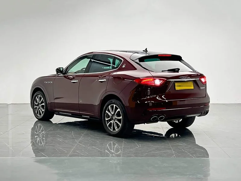 Maserati Levante — фото 4