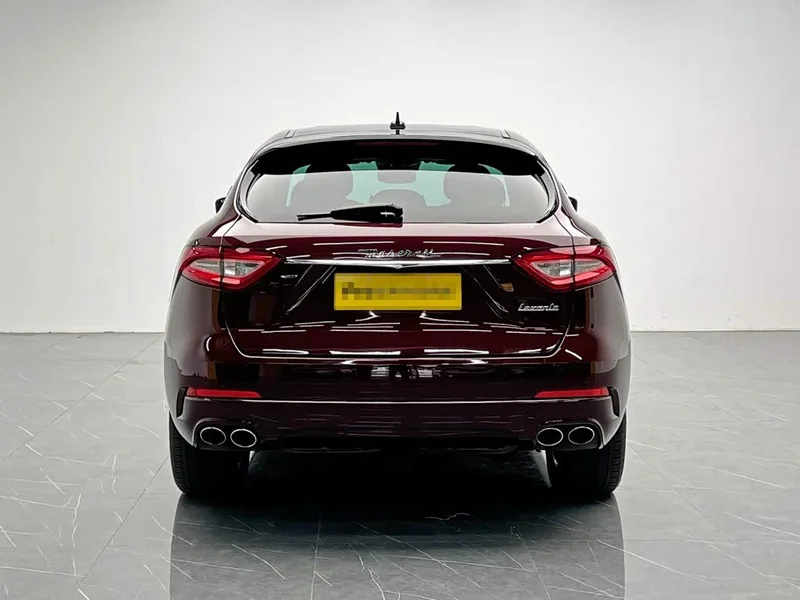 Maserati Levante — фото 5