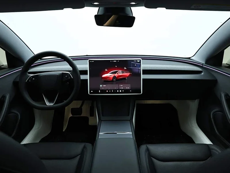 Tesla Model 3 — фото 15