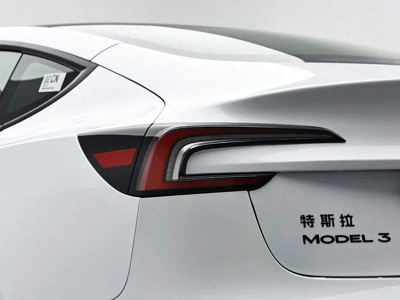 Tesla Model 3 — фото 7