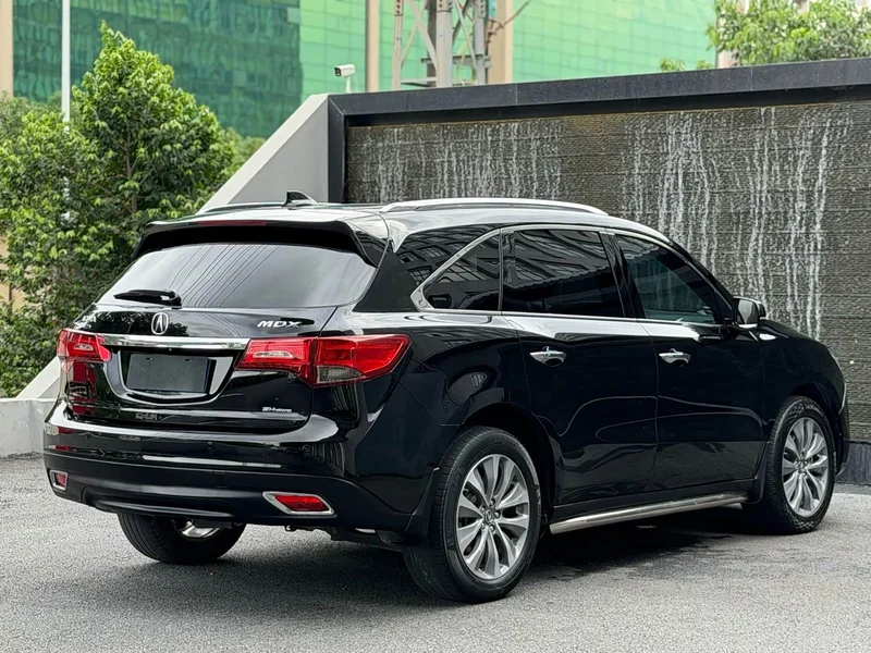 Acura MDX — фото 8