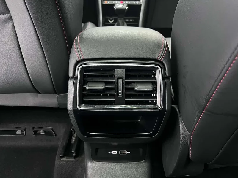 Skoda Karoq — фото 16