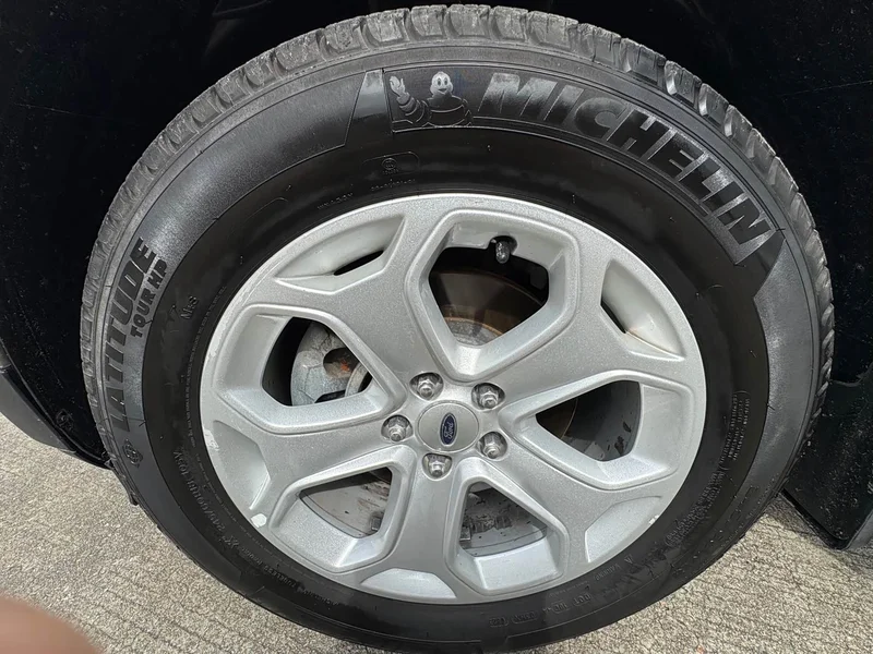 Ford Edge — фото 13